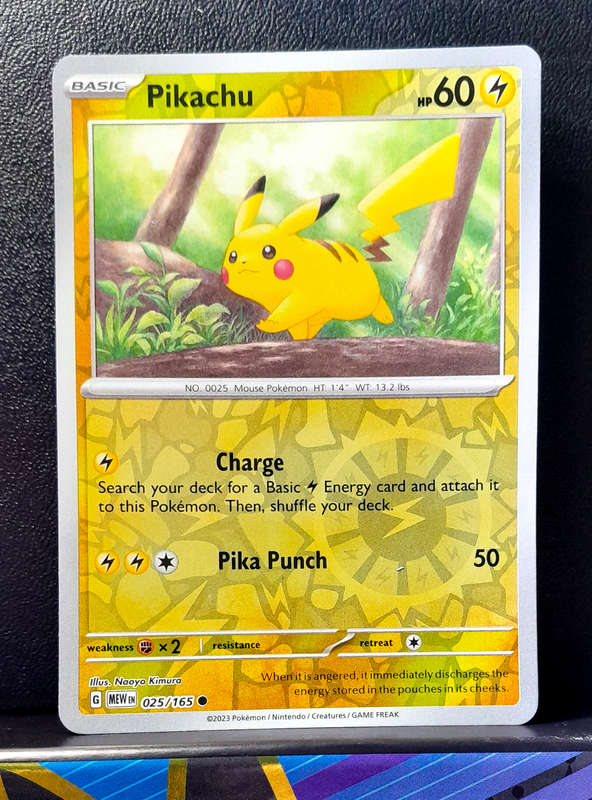 Pokemon Card - Pikachu 025/165 - Reverse Holofoil -  Pokemon 151