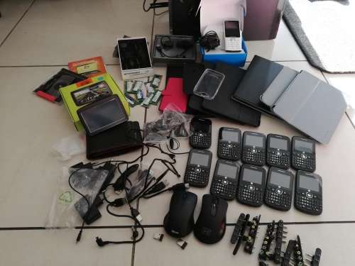 ***LUCKY PACKET OF ELECTRONICS***R99 FREIGHT***