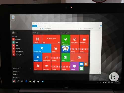 **FREE SHIPPING*Brand New Proline Gemini Mini Laptop 3G, touch screen, windows 10, lots of extras***