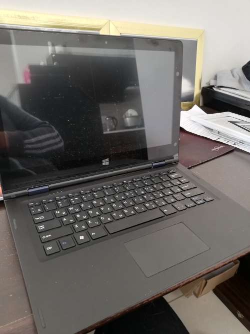 **R1 NO RESERVE***New Prestigio Visconte Ecliptica touch screen laptop***PLEASE READ AD****