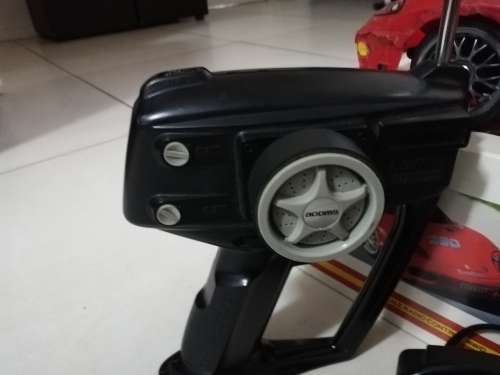 ***TAMIYA RC ELECTRIC FERRARI 360 MODENA CHALLENGE 1/10. WITH REMOTE AND ACCESSORIES