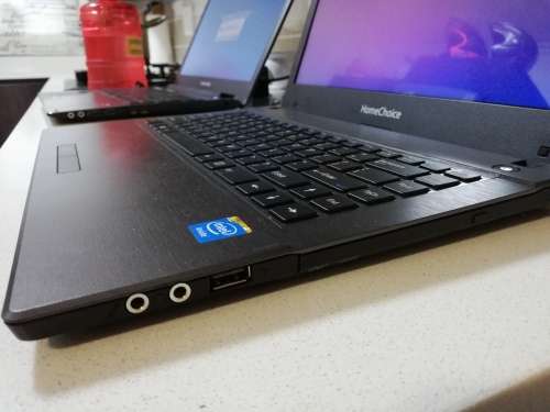 ***Demo Model Proline Homechoice Laptop. with charger****R99 Freight******