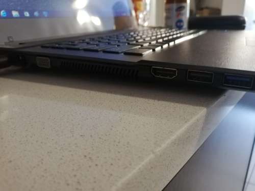 ***DEMO PROLINE HOMECHOICE LAPTOP. 500GB, HDMI. USB, WEBCAM ETC***R99 FREIGHT.