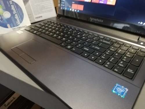 **LIMITED STOCK***BRAND NEW PROLINE HC VIRGO 3G LAPTOP. 15,6" IN BOX***