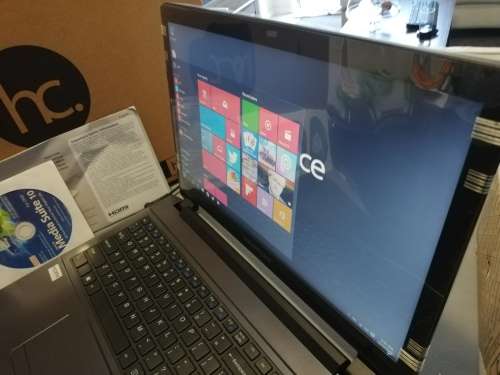 **LIMITED STOCK***BRAND NEW PROLINE HC VIRGO 3G LAPTOP. 15,6" IN BOX***