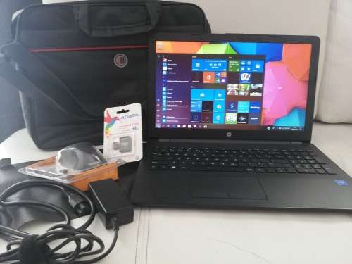 ***LATE ENTRY***Brand New HP 15 Laptop with Bag,Wireless Mouse,Memory Card and charger***R99 Freight