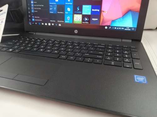 ***LATE ENTRY***Brand New HP 15 Laptop with Bag,Wireless Mouse,Memory Card and charger***R99 Freight