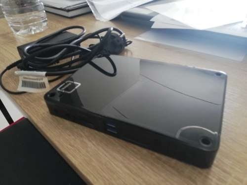 ***CHRISTMAS SPECIAL**FOXCON NANO PC,4GB RAM, W10***FREE KEYBOARD, MOUSE AND 19` SCREEN***