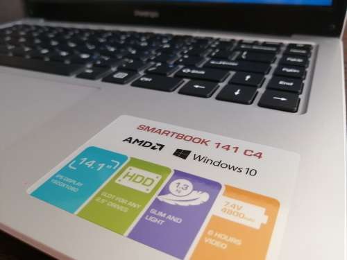 ****BRAND NEW LATEST EDITION PRESTIGIO 141 C4 .AMD A4, LAPTOP SMARTBOOK  IN BOX*****R99 FREIGHT***