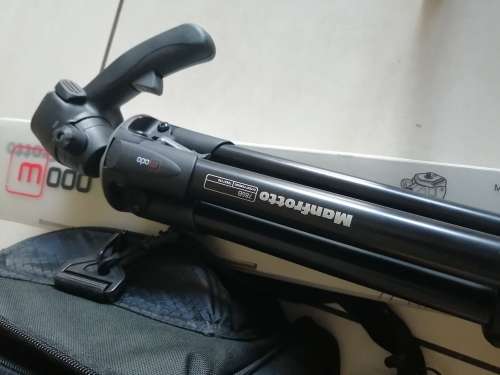 ****FULL PROFESSIONAL CANON LEGRIA AND ALL EQUIPMENT, USED ONCE OVER R20 000 VALUE***