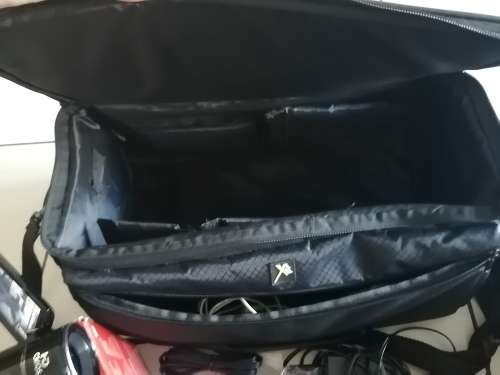 ****FULL PROFESSIONAL CANON LEGRIA AND ALL EQUIPMENT, USED ONCE OVER R20 000 VALUE***