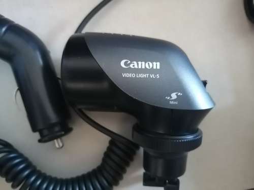 ****FULL PROFESSIONAL CANON LEGRIA AND ALL EQUIPMENT, USED ONCE OVER R20 000 VALUE***