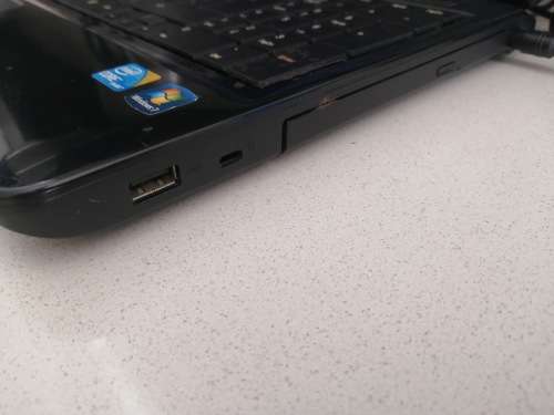 **ESSENTALSERVICE APPROVED***I3 FUJITSU I3LIFEBOOK A SERIES*750GB HDD, 4BG RAM ***
