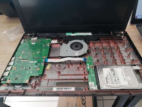 *****ACUS VIVOBOOK A540M***PLEASE READ AD******
