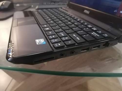 **MSI MS-N082 MINI LAPTOP*** EXCELLENT CONDITION**NO HARD DRIVE ***