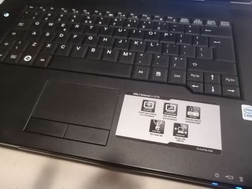 ***FUJITU AMILO LI3710 LAPTOP AND BAG, IMMACULATE CONDITION********