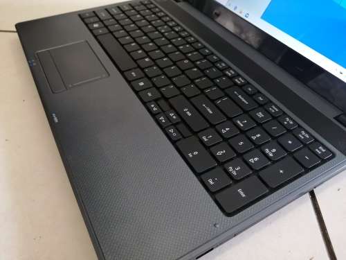 ***ACER ASPIRE 5349 LAPTOP, 6GH RAM, WINDOWS QO, WIFI, WEBCAM HDMI, DVD, *******