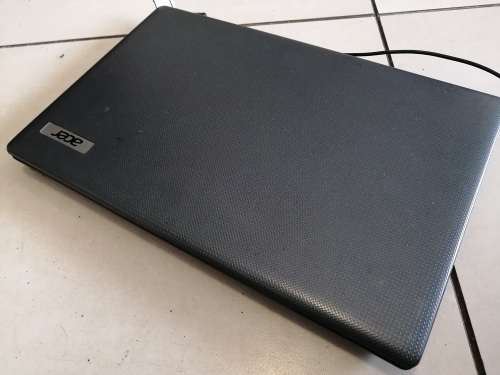 ***ACER ASPIRE 5349 LAPTOP, 6GH RAM, WINDOWS QO, WIFI, WEBCAM HDMI, DVD, *******