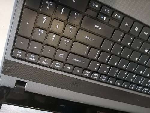 ***ACER ASPIRE 5349 LAPTOP, 6GH RAM, WINDOWS QO, WIFI, WEBCAM HDMI, DVD, *******