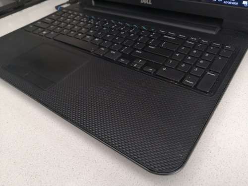 ***LATE ENTRY**I3 DELL INSPIRION 15 LAPTOP IN EXCELLENT COINDITION WITH ORIGINAL CHARGER***