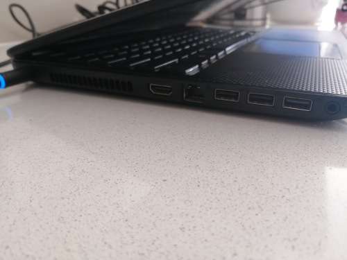 ***LATE ENTRY**I3 DELL INSPIRION 15 LAPTOP IN EXCELLENT COINDITION WITH ORIGINAL CHARGER***
