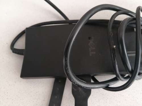 ***LATE ENTRY**I3 DELL INSPIRION 15 LAPTOP IN EXCELLENT COINDITION WITH ORIGINAL CHARGER***