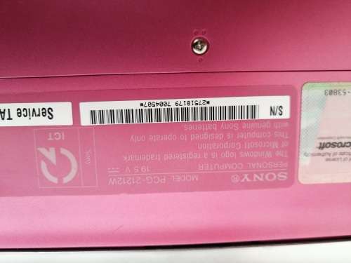 *****LATE ENTRY**SONY VAIO  PINK MINI LAPTOP WITH BAG AND CHARGER********