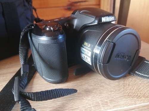 *****NIKON COOLPIX L340 20.2MP DIGITAL CAMERA 28x ZOOM, IN BAG, IMMACULATE **WAS R8000 WHEN NEW**