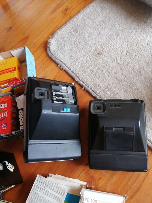 ***LATE ENTRY***LIQUIDATION STOCK***VINTAGE CAMERA EQUIPMENT*******R150 FREIGHT****