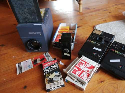 ***LATE ENTRY***LIQUIDATION STOCK***VINTAGE CAMERA EQUIPMENT*******R150 FREIGHT****