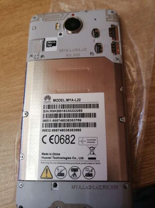 ****LATE ENTRY***NEW HUAWEI Y5  DUEL SIM 4G   IN BOX***DOES NOT TURN ON**