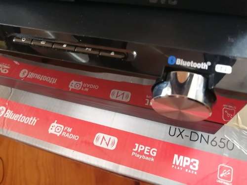 **DEMO MODEL JVC UX DN-650 BLUETOOTH, USB, DVD, MP3 MINI HI FI SYSTEM*******waranty**