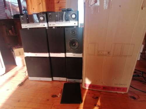 ***LATE ENTRY****2 X JVC UX-DN721 COMPLETE SOUND SYSTEMS**FAULTY******NO HEAD UNIT****