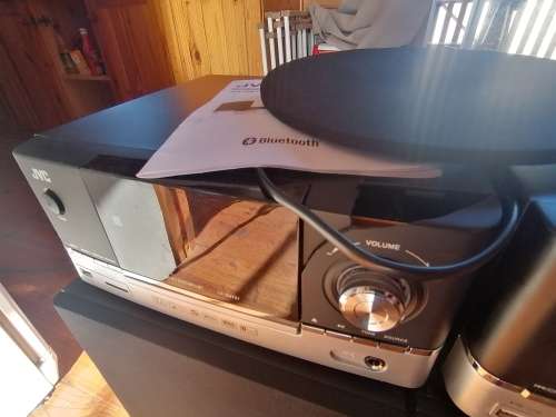 ***LATE ENTRY****2 X JVC UX-DN721 COMPLETE SOUND SYSTEMS**FAULTY******NO HEAD UNIT****