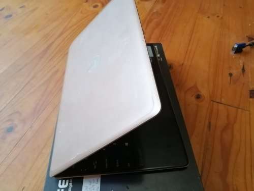 ** LATE ENTRY***ROSE GOLD  ZEDAIR ILIFE PLUS. 4GB RAM, 500GB HDD, WIFI, BLUETOOTH*FAULTY***** ****