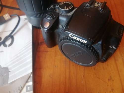 ***LATE ENTRY**LOT OF CAMERAS ** NIKON D80 , CANON 350D , LENS, CHARGERS AND CABLES*****