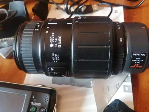***LATE ENTRY**LOT OF CAMERAS ** NIKON D80 , CANON 350D , LENS, CHARGERS AND CABLES*****
