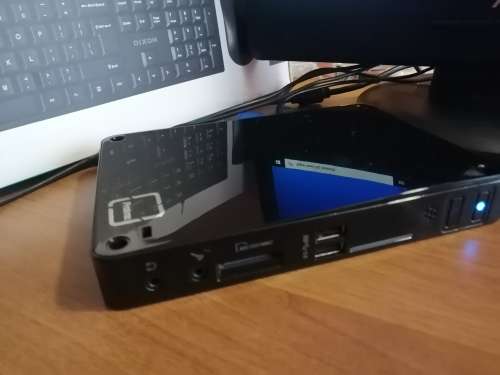 ***CHRISTMAS SPECIAL**FOXCON NANO PC,4GB RAM, W10***FREE KEYBOARD, MOUSE AND 19` SCREEN***