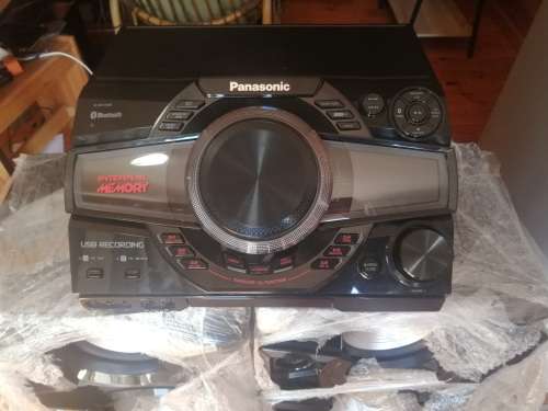THIS IS A MUST SEETOP QUALITYPANASONIC SA MAXX5000 FULL DJ SYSTEM WITH DISCO LIGHTSR10 000