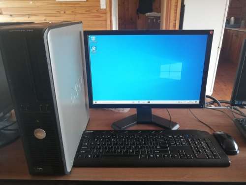 **LATE ENTRY***CHRISTMAS SPECIAL **DELL OPTIPLEX 780 PC**FREE SCREEN , MOUSE, KEYBOARD***