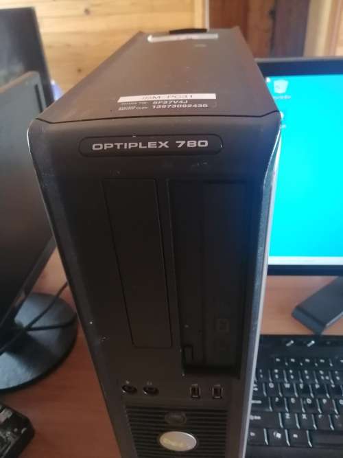**LATE ENTRY***CHRISTMAS SPECIAL **DELL OPTIPLEX 780 PC**FREE SCREEN , MOUSE, KEYBOARD***