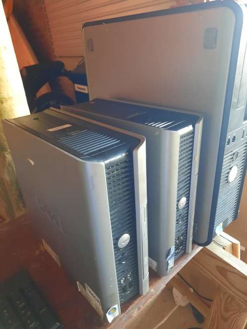 **LATE ENTRY** 3 X DELL PC BOXES FOR SPARES OR REPAIRS*****ONE BID FOR ALL***