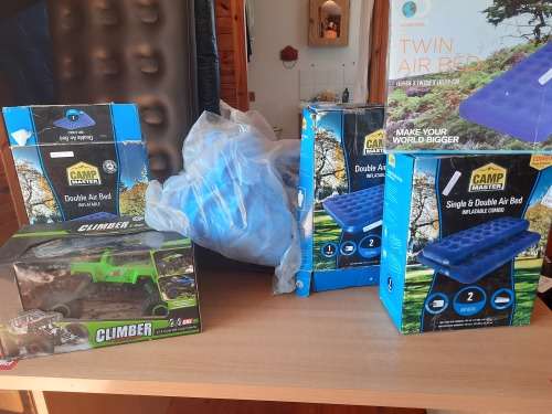 **LATE ENTRY**BULK LOT OF AIR BEDS, RADIO CONTROLL OFF RD CAR, KIDS POOL*****READ AD****