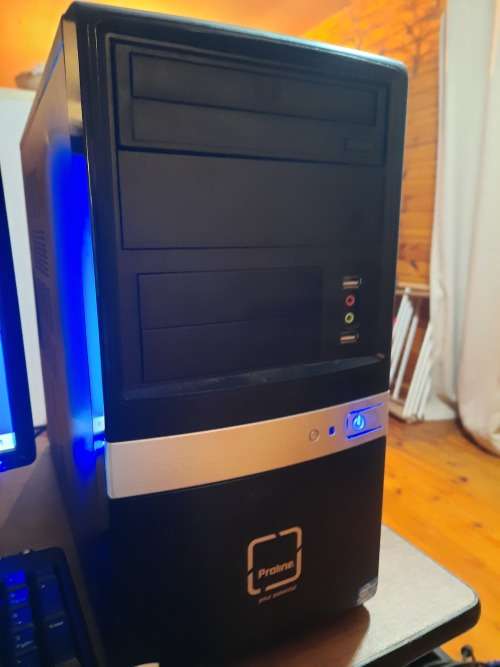 **BACK TO HOMESCHOOL?***PROLINE I3 DESKTOP , INCL 19` SCREEN, KEYBOARD, MOUSE******
