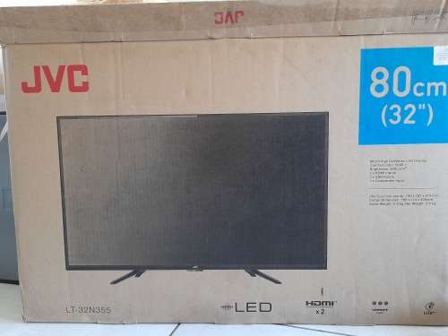*BRAND NEW JCV 32 INCH LED FLAT SCREEN TV IN BOX WITH REMOTE**NO SOUND****