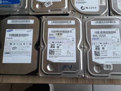 *EASTER SPECIAL***FREE FREIGHT*LOT OF 12 X DESLTOP HARD DRIVES**THE LOT  ONE BID**