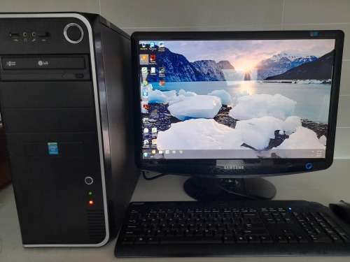 *****COMPLETE DESKTOP* PC BOX 1TB HDD, 4GB RAM, SAMSUNG 22INCH SCREEN, KEYBOARD AND MOUSE****