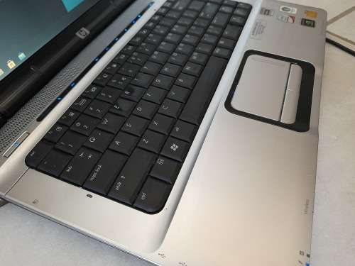****FREE FREIGHT FRIDAY***HP PAVILION DV6700 ENTERTAINMENT LAPTOP WITH REMOTE, EXCELLENT CONDITION**