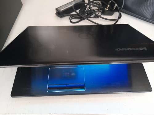 **FREE FREIGHT FRIDAY**I5 LENOVO G580 LAPTOP,4GB RAM,1TB HDD**WITH LAPTOP BAG**