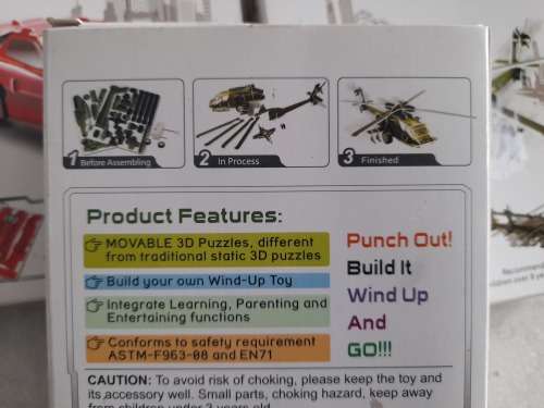 LOT OF QUALITY 3D MOVABLE PUZZLES,BUILD UP SPIDER ROBOTS,  CADFI HITECH MACHINE BUILD UP WITH MOTORS